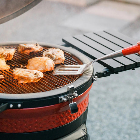 Łopatka ze stali kraftowanej Kamado Joe (stal nierdzewna czerwona)
