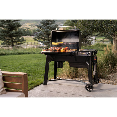 Grill na pellet Traeger Woodridge (czarny, bezprzewodowy)