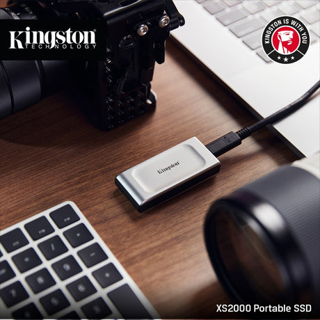 Przenośny zewnętrzny dysk SSD Kingston xs2000 4 TB (srebrno-czarny, sxs2000 2000g, USB-C 3.2 (20 GBit s))
