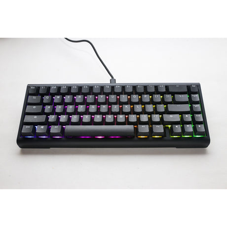 Ducky rzutowany Tinker 65 z qmk przez klawiaturę mechaniczną RGB (czarny, układ amerykański (qwerty), wiśniowy mx niebieski, 65%, diody led rgb, podwójny strzał pbt, możliwość wymiany podczas pracy, mocowanie uszczelki)