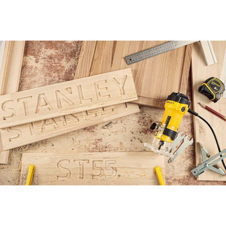 Frezarka krawędziowa Stanley 550w (żółto-czarna)