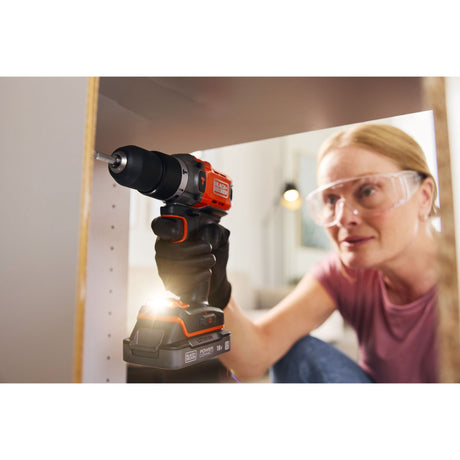 Wiertarka Black+decker 18v 2.0ah (czarno-pomarańczowa, akumulator i ładowarka w komplecie.)