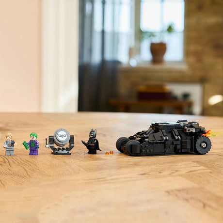 Lego DC Super Heroes - Batman Tumbler kontra dwie twarze i zabawki konstrukcyjne jokera (76303)