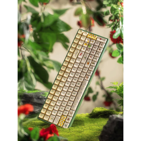 Mechaniczna klawiatura do gier Iqunix F97 Floral Date RGB (zielona, układ USA (QWERTY), Gateron Red, 96%, diody RGB, możliwość wymiany podczas pracy, pbt, 2,4 GHz | bluetooth 5.1 | USB-C)