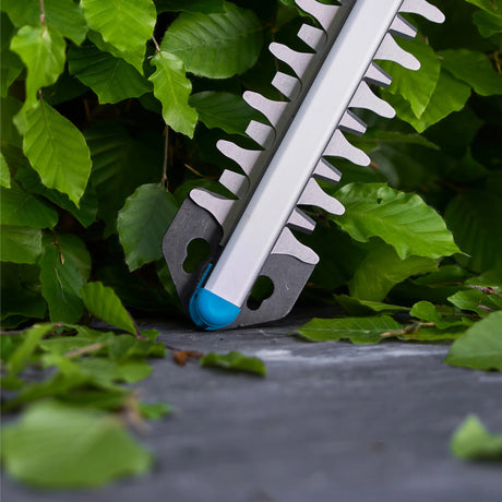 Zestaw akumulatorowych nożyc do żywopłotu Gardena Easycut 45 18 V p4a (szary turkusowy, 14734-20, akumulator i ładowarka w zestawie)