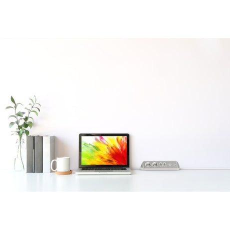Brennerstuhl ®estilo narożna listwa przyłączeniowa z funkcją ładowania USB 4-kierunkowa 2x gniazda ochronne 2x euro srebrno-białe