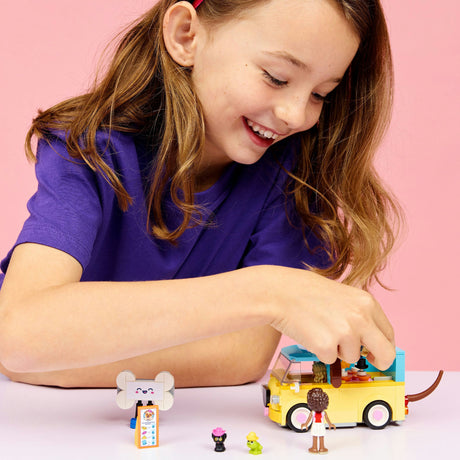 Furgonetka Lego Friends 42678 z akcesoriami dla zwierząt
