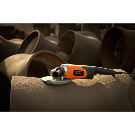 Szlifierka kątowa Black+decker bdgl2223-qs 2200w 230mm (czarno-pomarańczowa)