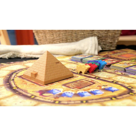 Asmodee Eggertspiele Camel Up - gra planszowa Wyścig wielbłądów - nowe wydanie z palmą 3D