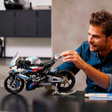 Lego technic - zabawka konstrukcyjna BMW m 1000 rr (42130)
