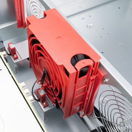 Silverstone RM43-324-RS, obudowa rack