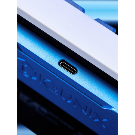 Klawiatura do gier z przełącznikiem magnetycznym Iqunix ez60 (czarna, układ amerykański (qwerty), gateron magnetyczny jade pro, 60%, rgb, klawisze pbt z podwójnym strzałem)