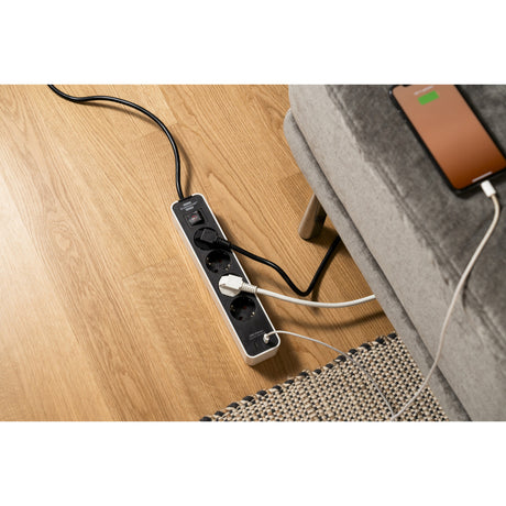 Brennerstuhl ecolor 4-kierunkowa listwa zasilająca z 2 portami ładowania USB (listwa zasilająca USB-C z przełącznikiem i kablem 1,5 m)