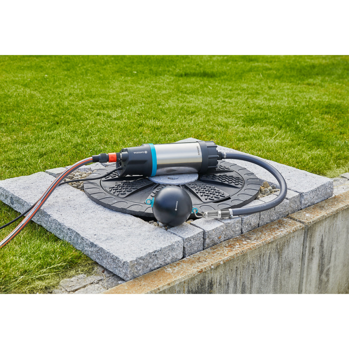 Zestaw filtrów ssących Gardena z zaworem zwrotnym (szary srebrny)