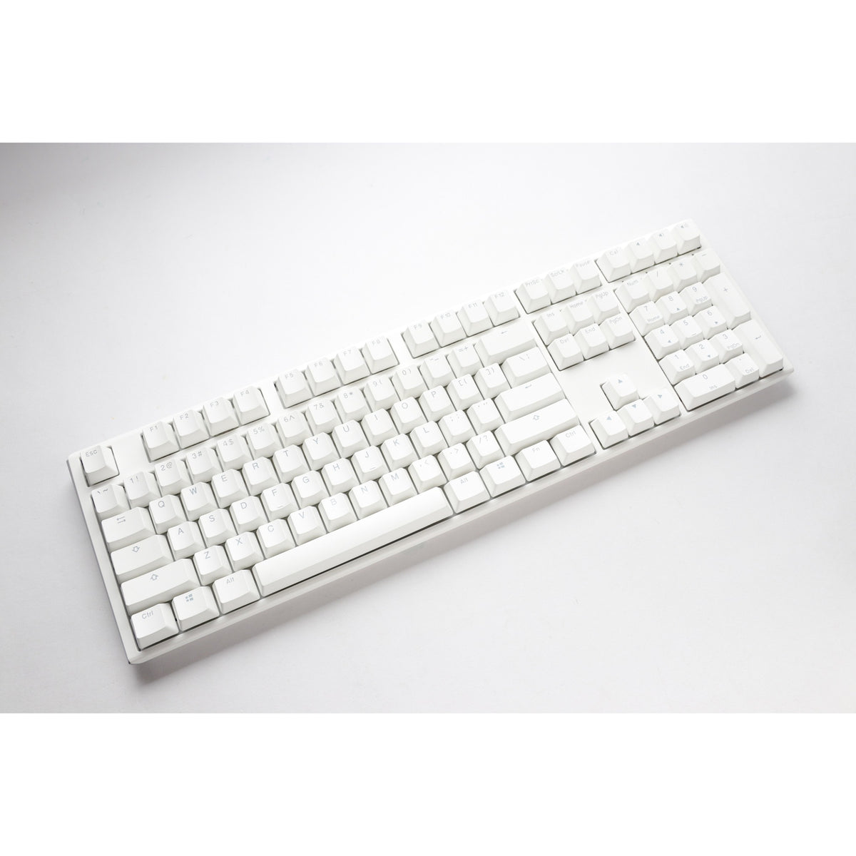 Ducky one 3 klasyczna, czysta biała klawiatura mechaniczna rgb (biała, układ amerykański (qwerty), wiśnia mx cicha czerwona, 100%, dioda rgb, podwójny strzał pbt, możliwość wymiany podczas pracy, mechanika szarlatanu)