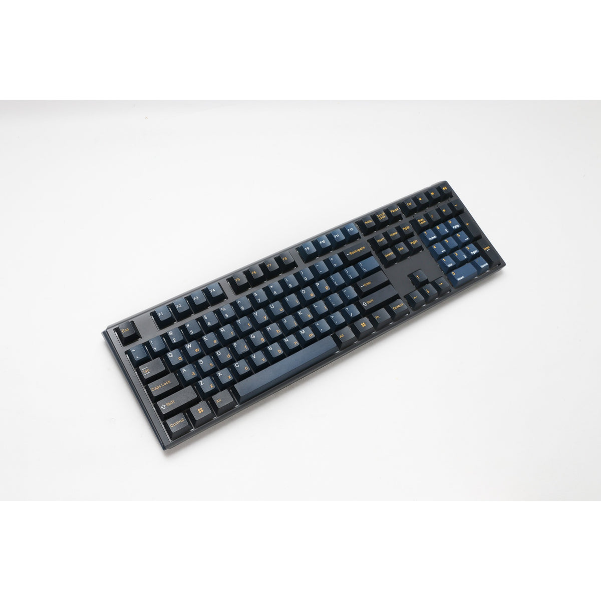 Ducky one 3 pro, klawiatura do gier (czarna, układ amerykański, wiśnia mx2a speed silver, dioda rgb, double-shot pbt, mechanika szarlatanu, hot swap)