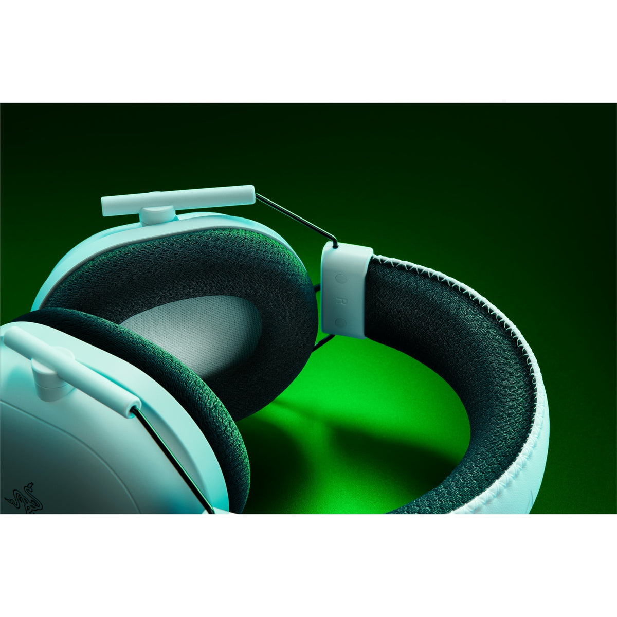 Razer Blackshark V2 Pro do gamingowego zestawu słuchawkowego nausznego Xbox (biały, PC, Xbox Series X|S, Xbox One, PS4)