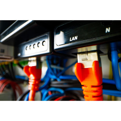 Przekaźnik Shelly pro 16:00 (4-kanałowy, WiFi, LAN, Bluetooth)