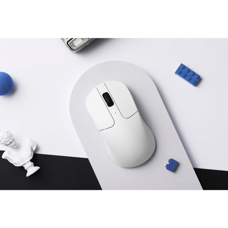 Bezprzewodowa mysz do gier Keychron m3 mini (biała, 100–26 000 dpi)