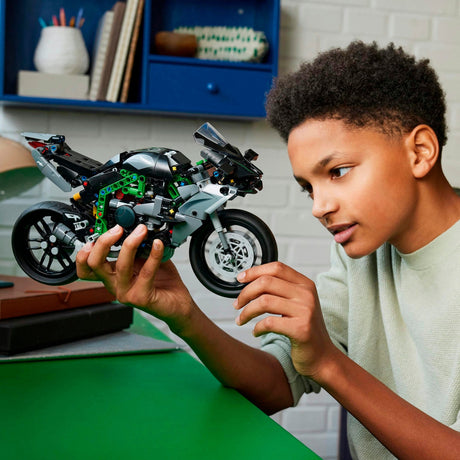 Lego Technic Motocykl Kawasaki Ninja H2R - 42170