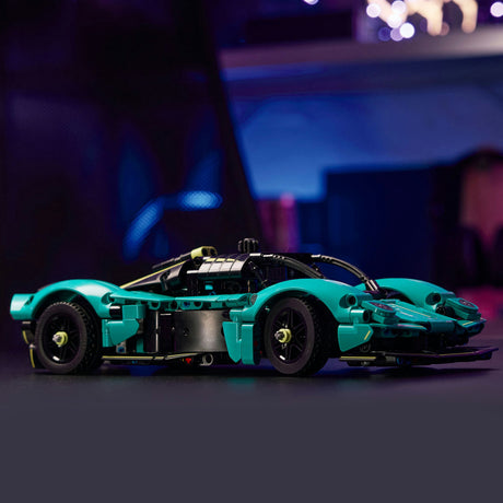 Zestaw Lego® Technik Aston Martin Valkyrie - 42208