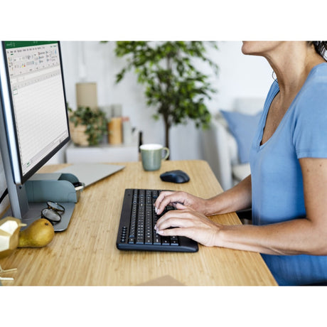 Zaufaj bezprzewodowemu zestawowi klawiatury i myszy Trezo Comfort na komputer stacjonarny (czarny, układ US (QWERTY), 100%)