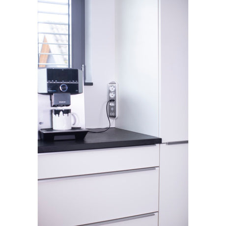 Brennerstuhl ®estilo narożna listwa przyłączeniowa z funkcją ładowania USB 4-kierunkowa 2x gniazda ochronne 2x euro srebrno-białe