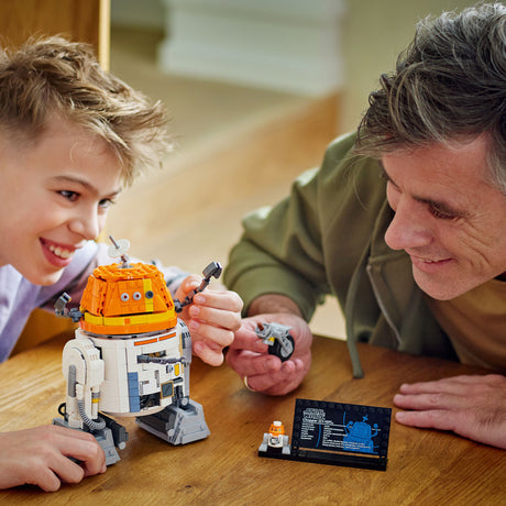 Lego ® star wars: śmigłowiec Ahsoka™ (c1-10p)™ droid astromechaniczny - 75416