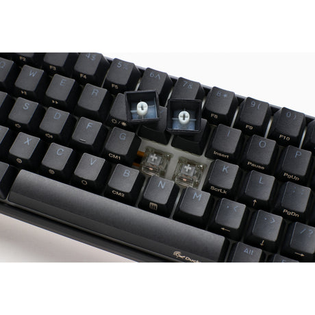 Ducky one 3 klasyczna klawiatura mechaniczna mini rgb (czarna, układ amerykański (qwerty), wiśniowy mx brązowy, 60%, dioda rgb, podwójny strzał pbt, możliwość wymiany podczas pracy, mechanika szarlatana)