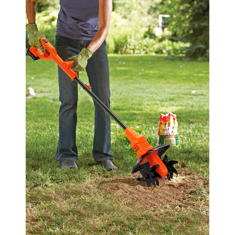 Black+decker black decker betl1820l-qw - akumulatorowy kultywator ogrodowy - 18V Li-Ion - szerokość robocza 22cm - ergonomiczna konstrukcja