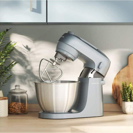 Robot kuchenny Kenwood przechodzi w burzliwy błękit (niebieski, 800 watów)