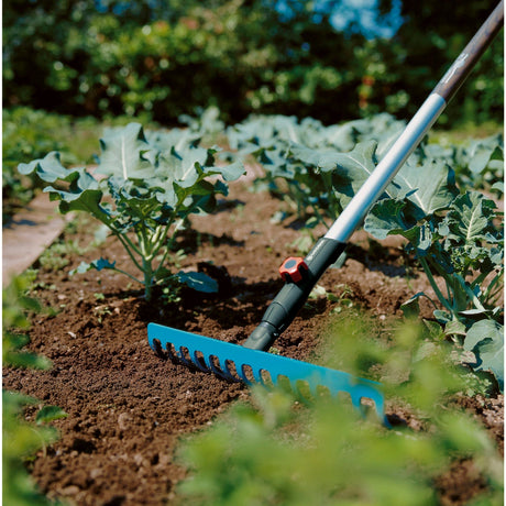 Grabie Gardena Combisystem 14 zębów - szerokość robocza 36 cm - zalecana długość trzonka 150 cm
