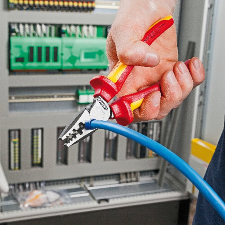 Seria Knipex 97 - szczypce do zaciskania - 180mm - izolacja vde - ergonomiczne