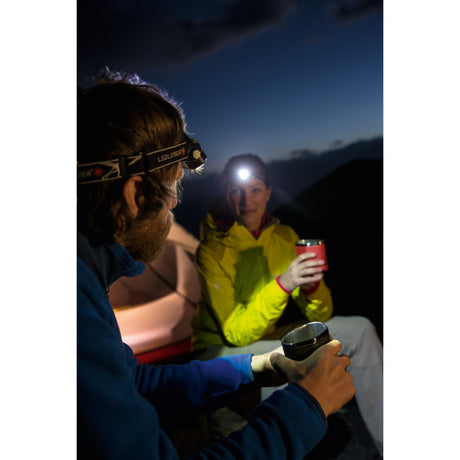 Latarka czołowa Ledlenser h14r.2 Oświetlenie LED (850 lm, 6000 - 8000k)