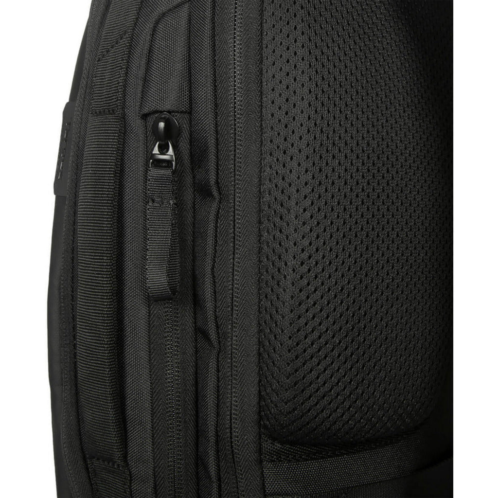 Plecak dojazdowy Targus 15-16” ecosmart (czarny)