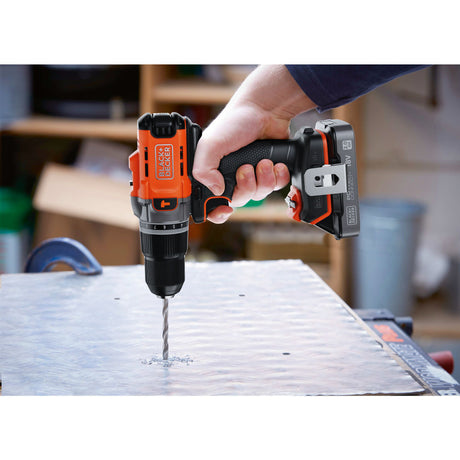 Zestaw wkrętaków Black+decker 18 V + wyrzynarki wahadłowej 18 V (czarno-pomarańczowy)