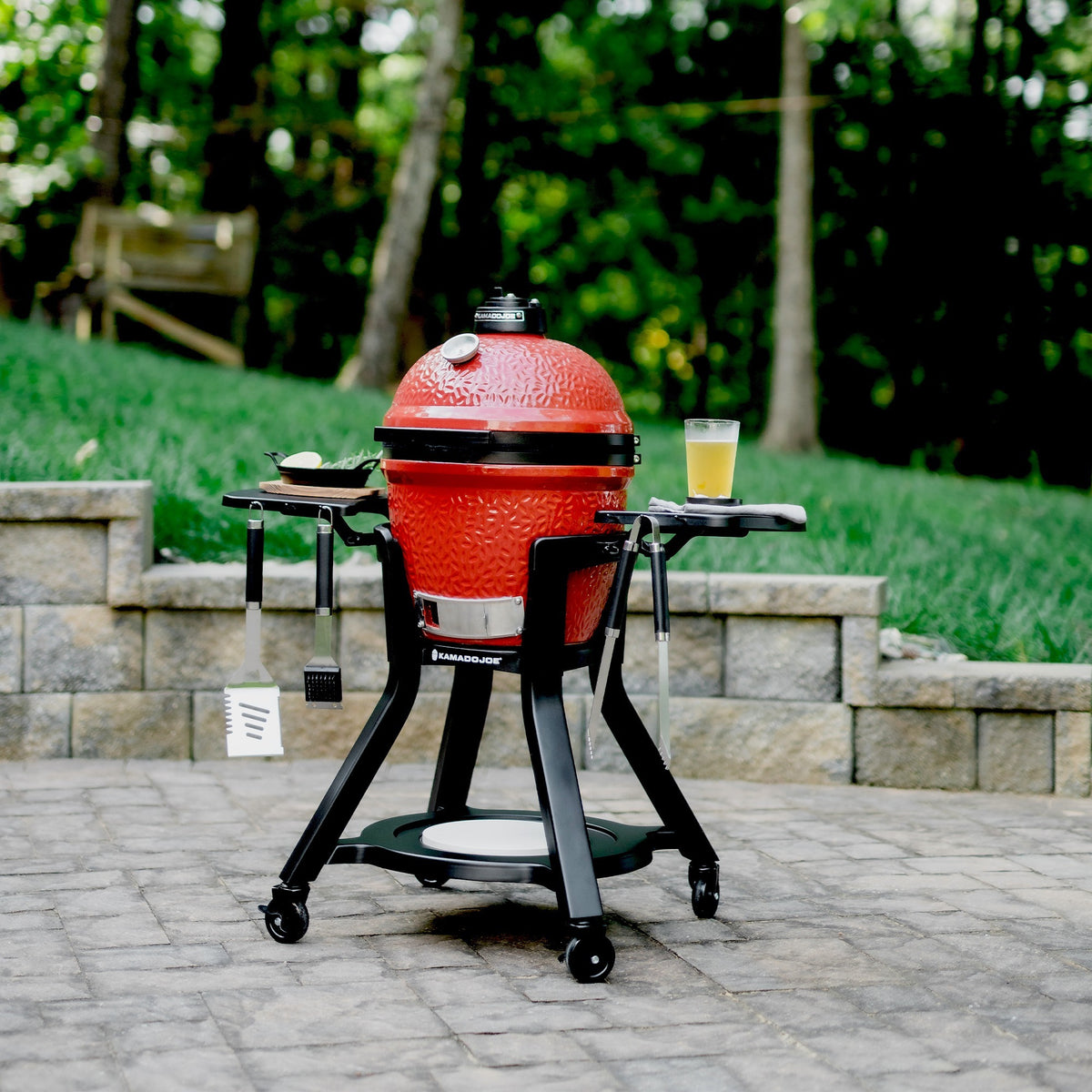 Wózek do grilla Kamado Joe Joe Jr® ze stolikami bocznymi (czarny)