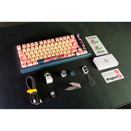 Mechaniczna klawiatura do gier Ducky Year of the Snake 2025 z limitowanej edycji rgb (czarna, układ amerykański (qwerty), wiśniowy mx2a brązowy, 75%, rgb, nasadki klawiszy pbt barwnikowe, hot-swap)