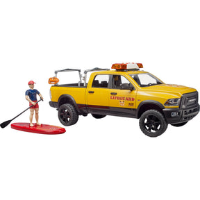 Samochód straży pożarnej Bruder Dodge Ram 2500 z ratownikiem (02506)