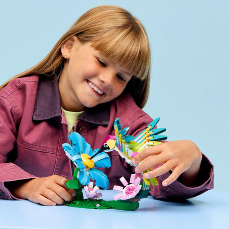 Lego® Creator Dzikie zwierzęta 3 w 1: kolorowy koliber - 31384