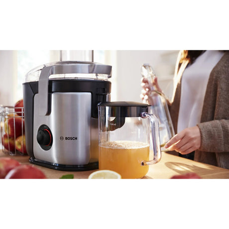 Sokowirówka Bosch vitajuice 4 1000 w (srebrno-czarna)