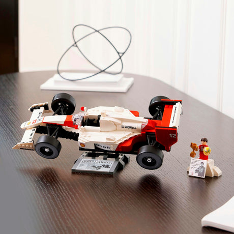 Ikony Lego McLaren MP4 4 i Ayrton Senna - 10330