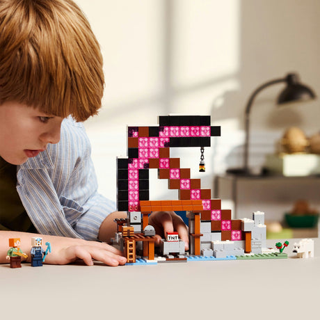 Zestaw Lego Minecraft Kopalnia kilofów dla dzieci - 21277