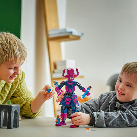 LEGO Super Heroes Marvel 76316 Fantastyczna figurka konstrukcyjna Czwórka kontra Galaktus