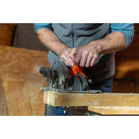 Bezszczotkowa piła tarczowa Black+decker 18 V Ręczna piła tarczowa 165 mm (czarno-pomarańczowa, akumulator i ładowarka nie wchodzą w skład zestawu)