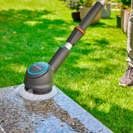 Nasadka Aquabrush Gardena ze szczotką tarczową, do bezprzewodowej szczotki myjącej Aquabrush Multi-Cleaner (szary turkus, 14846-20)