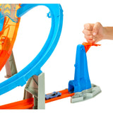 Tor wyścigowy z ogromną pętlą Hot Wheels i chaosem