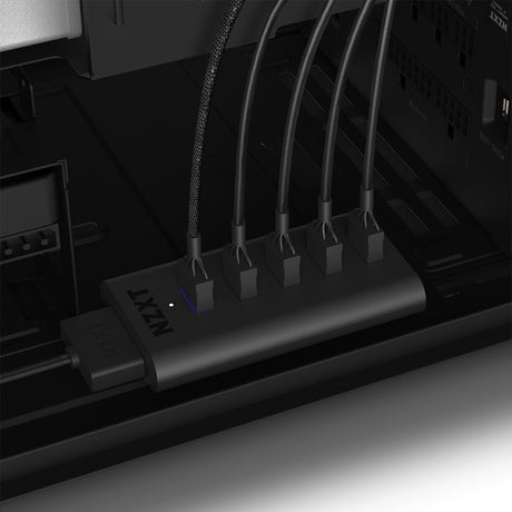 Wewnętrzny koncentrator USB Nzxt v3 (czarny)