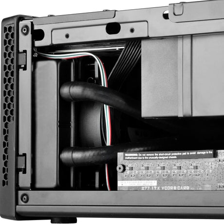 Obudowa mini tower Silverstone sst-sg13b-c (czarna | 1x USB-A | 1x USB-C)