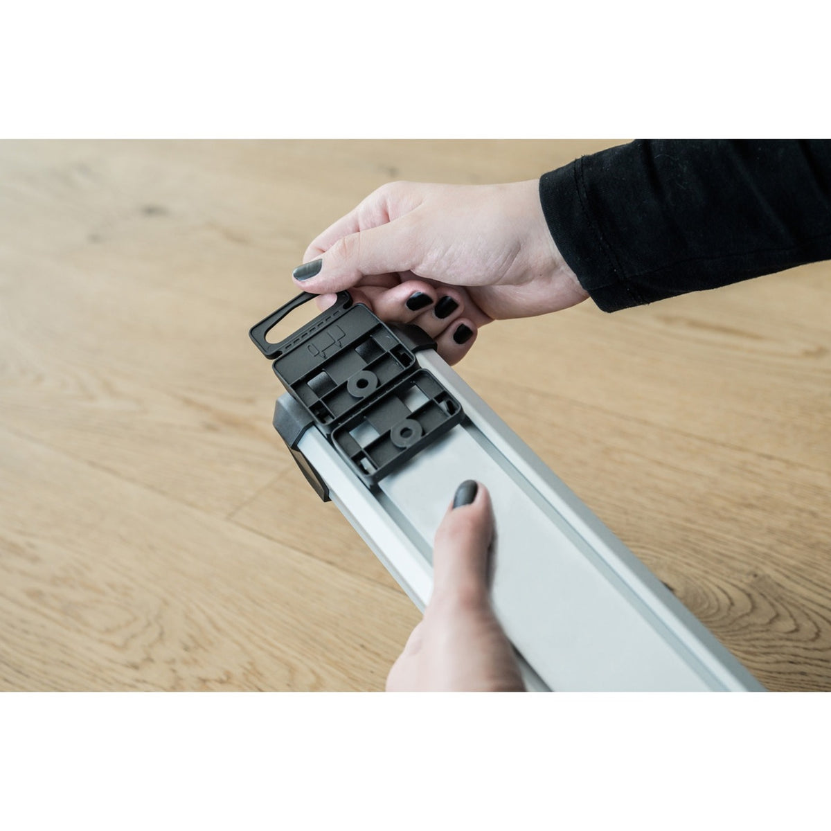 Brennerstuhl premium-alu-line gniazdo 12-pinowe 3 m h05vv-f 3g1.5 2x 6-pinowe gniazda przełączane